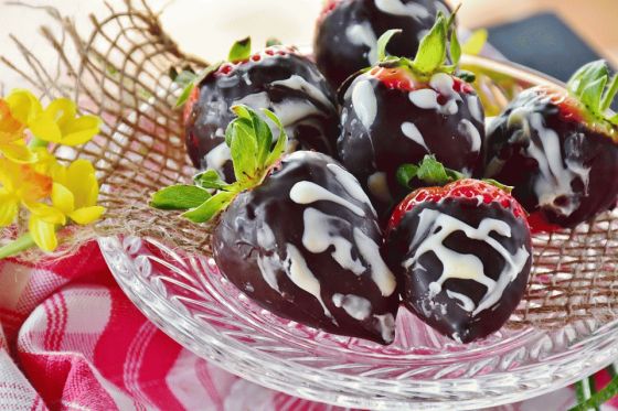 Strawberries Fully Dipped in Chocolate