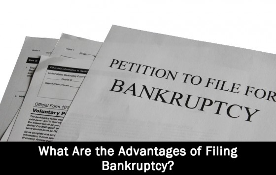 What Are the Advantages of Filing Bankruptcy